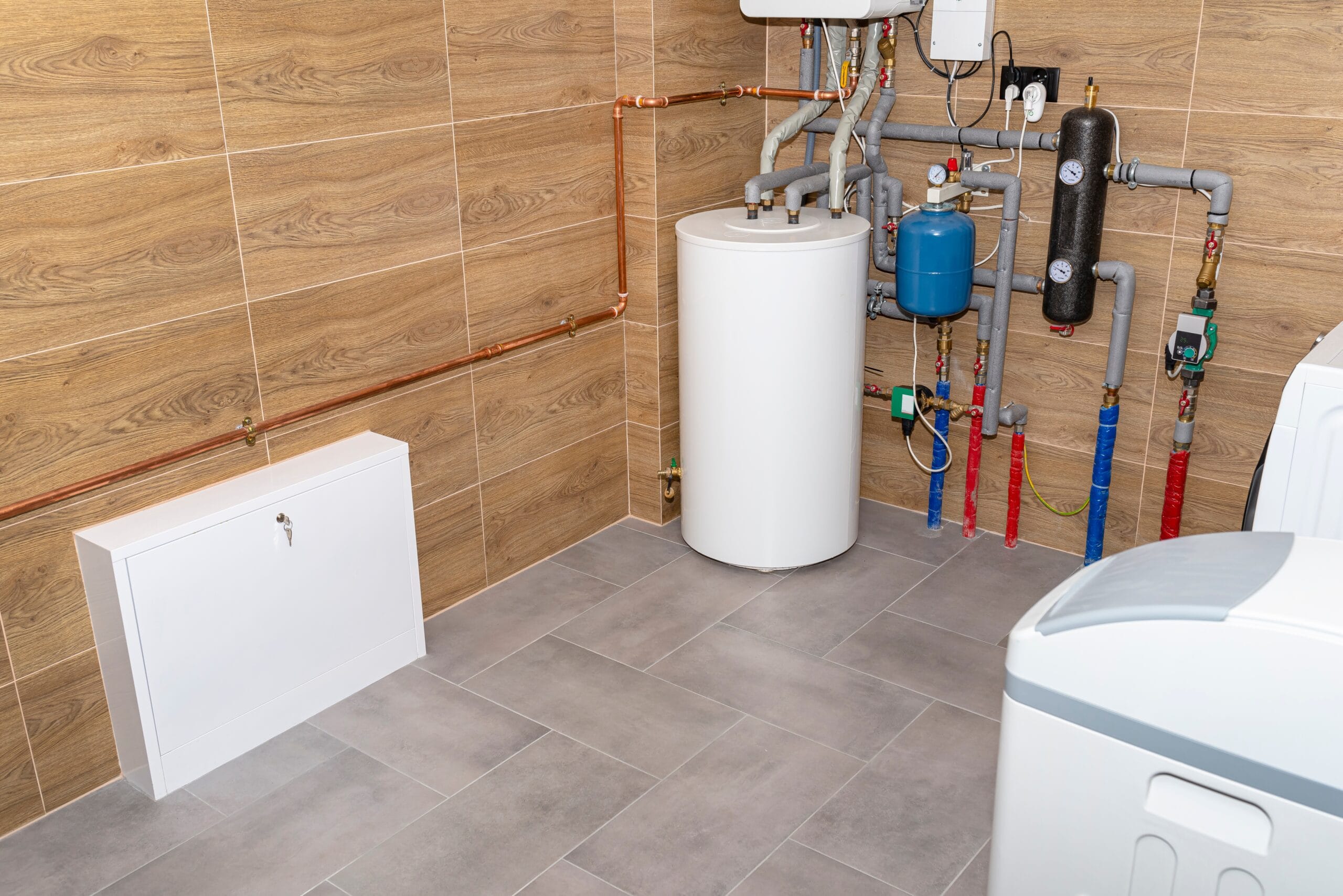 Professional water heater installation in Burlingame